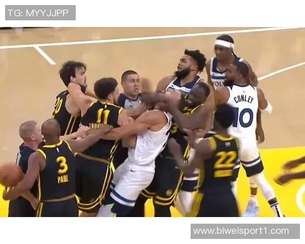 戈贝尔恶意肘击马威被判二级犯规直接驱逐出场引发热议