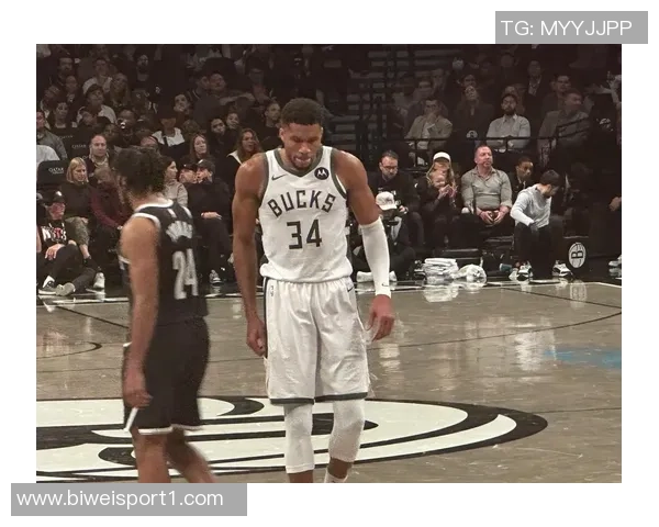 字母哥高效表现仅用19分钟砍下29分8板2助2断正负值高达27